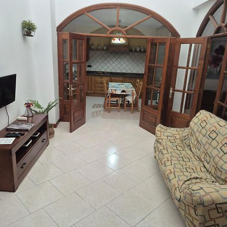 Suite Como En Casa Arrecife  Ngoại thất bức ảnh